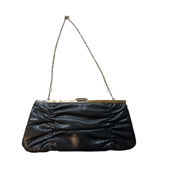 💖Black Faux Leather Clutch Purse With Gold Chain Strap & Snap Closure By Felix T - Picture 2 of 4